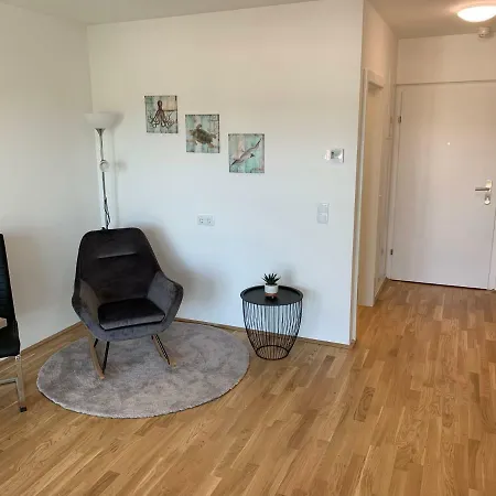 Gemutliches Mit Loggia Im Brauquartier 아파트